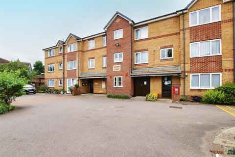 Acorn Court, Waltham Cross 1 bed retirement property for sale