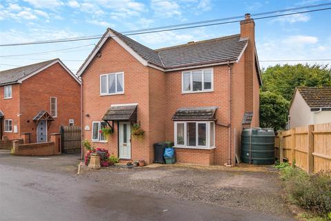 Fishpool, Dymock GL18 4 bed detached house for sale