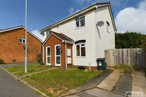 Webber Close, Newton Abbot 2 bed semi