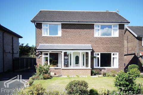 Jubilee Way, Lytham St Annes, FY8 3TT 4 bed detached house for sale