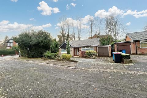 Cartmel Grove, Manchester M28 3 bed detached bungalow for sale