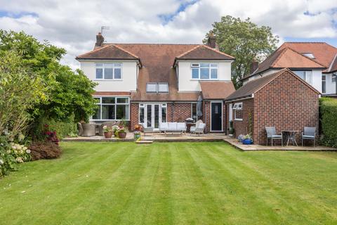 Garstang Road, Preston PR2 5 bed detached house for sale