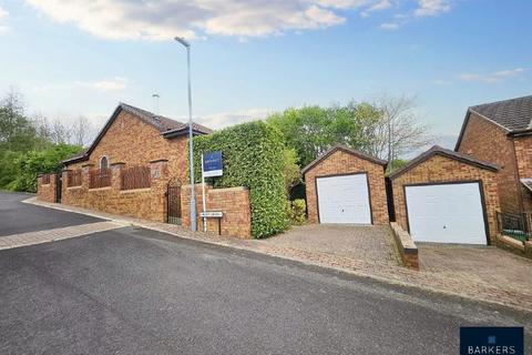 Heath Grove, Soothill, Batley 3 bed detached bungalow for sale