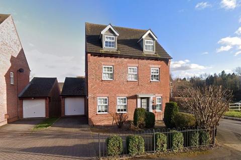 5 bedroom detached house for sale