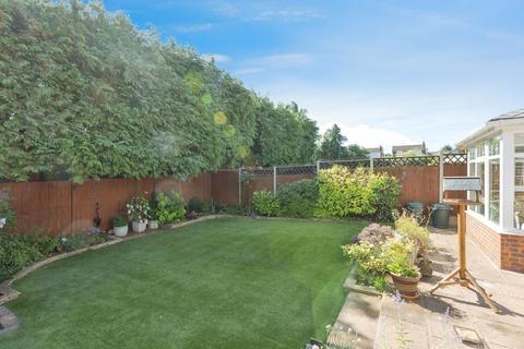 Perran Close, Kent DA3 4 bed detached house for sale