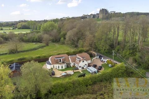 Coombes Road, Lancing 6 bed detached house for sale