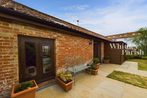 2 bedroom barn conversion for sale