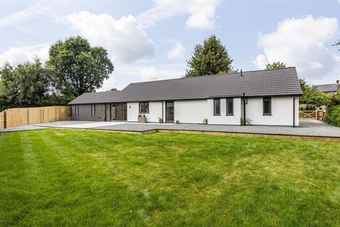 4 bedroom detached bungalow for sale