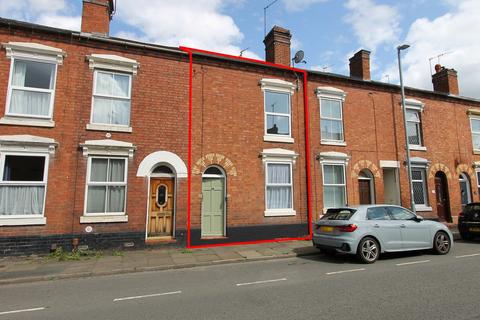 Wood Street, Kidderminster, DY11 3 bed terraced house for sale