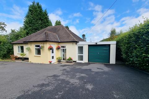 Hazler Road, Church Stretton SY6 4 bed detached bungalow for sale