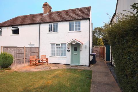 1 bedroom semi-detached house for sale