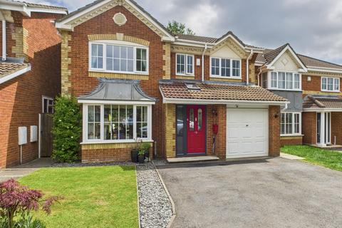 The Spinney, High Wycombe 4 bed detached house for sale