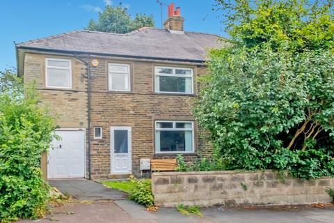 Brookfields Avenue, Wyke, Bradford, BD12 4 bed semi