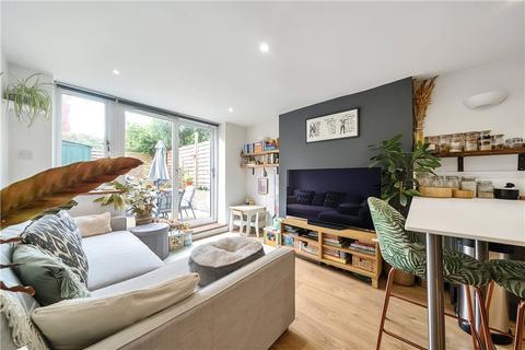 Wood Vale, Forest Hill 2 bed apartment for sale