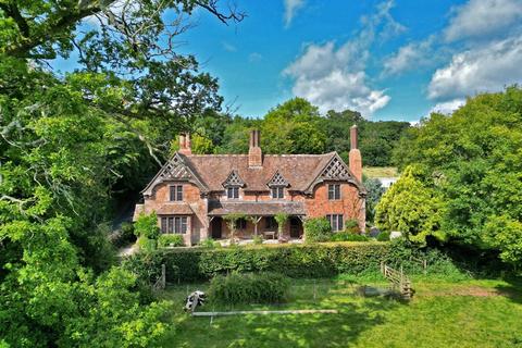 Dawlish EX7 4 bed detached house for sale