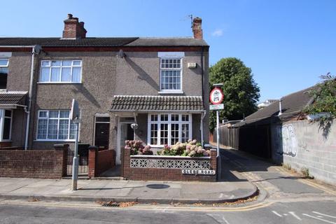 GLEBE ROAD, CLEETHORPES 3 bed end of terrace house for sale