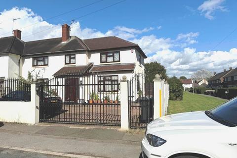 5 bedroom semi-detached house for sale