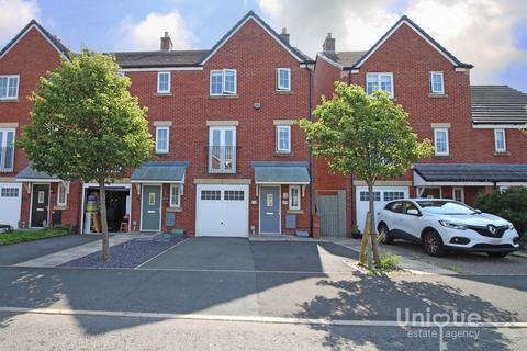 Breakers Wharf,  Fleetwood, FY7 3 bed end of terrace house for sale