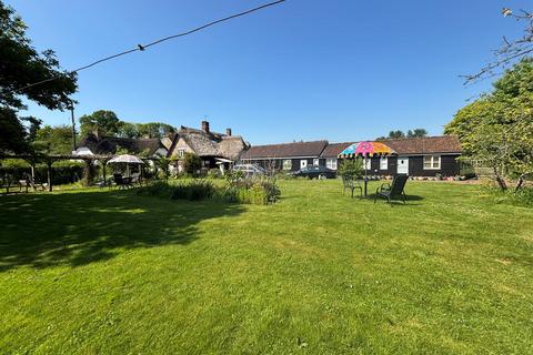 Newton, Sturminster Newton 3 bed detached house for sale