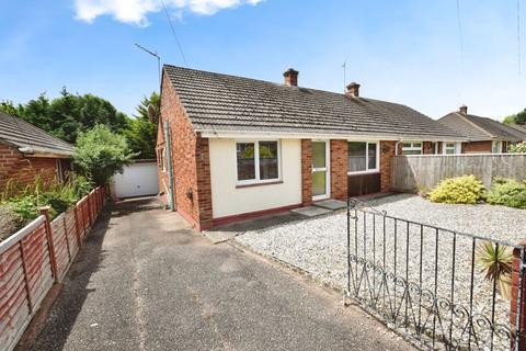 2 bedroom semi-detached bungalow for sale