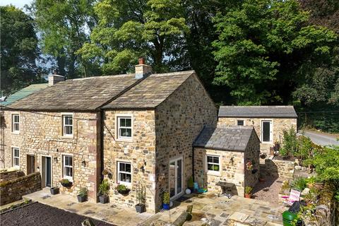 Flasby, Skipton, North Yorkshire, BD23 3 bed semi