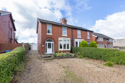 Blackpool Road, Kirkham PR4 3 bed semi