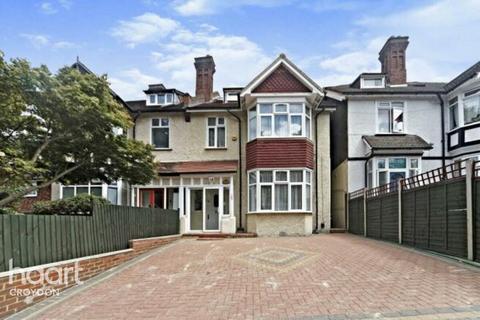 7 bedroom semi-detached house for sale