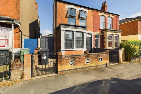 Seymour Road, Gloucester... 2 bed terraced house for sale