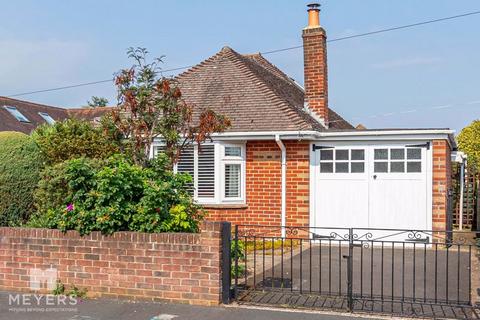 Duncliff Road, Hengistbury Head, BH6 3 bed bungalow for sale