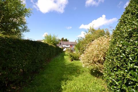 Station Road, Leyland PR26 2 bed terraced house for sale