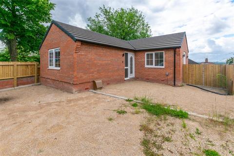 2 bedroom detached bungalow for sale