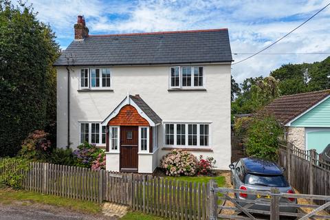 May Lane, Pilley, Lymington, SO41 4 bed detached house for sale