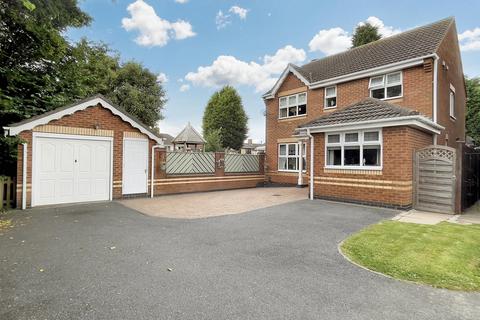 The Oval, Coalville, LE67 4 bed detached house for sale