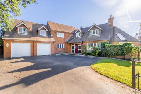 Wainfleet Road, Boston, Lincolnshire... 5 bed detached house for sale
