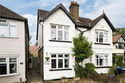 2 bedroom semi-detached house for sale