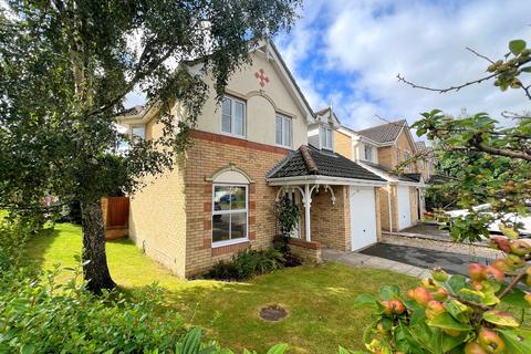 Earlswood Park, Ashley, Hampshire.... 3 bed detached house for sale