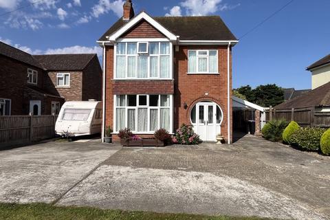 9 Partney Road, Spilsby 3 bed detached house for sale
