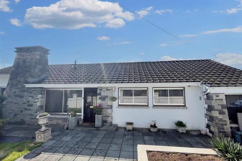 Heol Nazareth, Pontyates, Llanelli 5 bed detached bungalow for sale