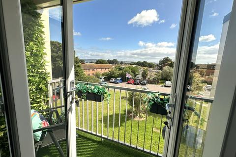 Devondale Court, Dawlish Warren, EX7 2 bed flat for sale