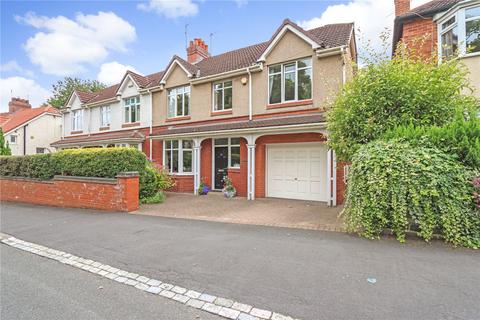 5 bedroom semi-detached house for sale