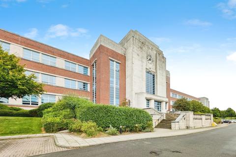 Wills Oval, Tyne and Wear NE7 2 bed flat for sale