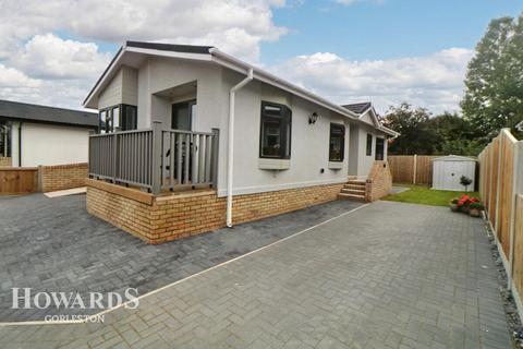 Sunninghill Close, Bradwell 2 bed park home for sale