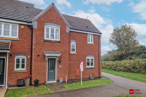 Outlands Drive, Hinckley, Leicestershire 3 bed end of terrace house for sale