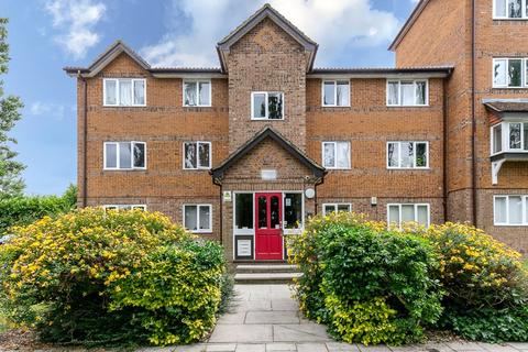 Cumberland Place, LONDON, SE6 2 bed apartment for sale