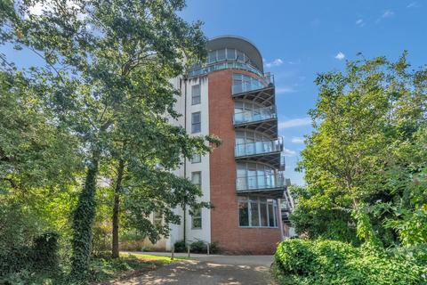 Cordwainers Court, Black Horse Lane... 2 bed apartment for sale