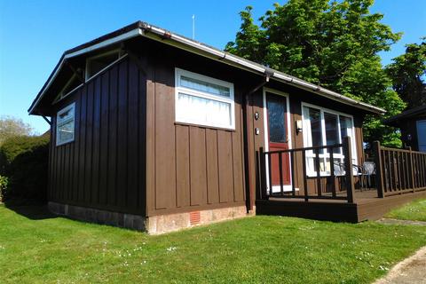 Harepath Hill, Seaton EX12 2 bed chalet for sale