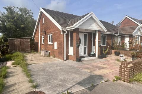 2 bedroom semi-detached bungalow for sale