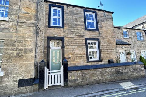 Hall Street, Barnard Castle DL12 2 bed terraced house for sale