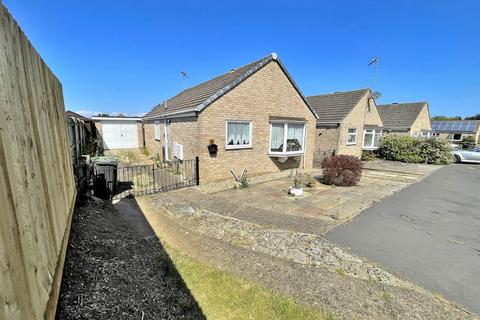 Torrey Close, Heacham 2 bed detached bungalow for sale