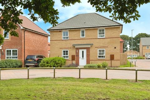 Banks Drive, Hessle, HU13 0SZ 3 bed detached house for sale